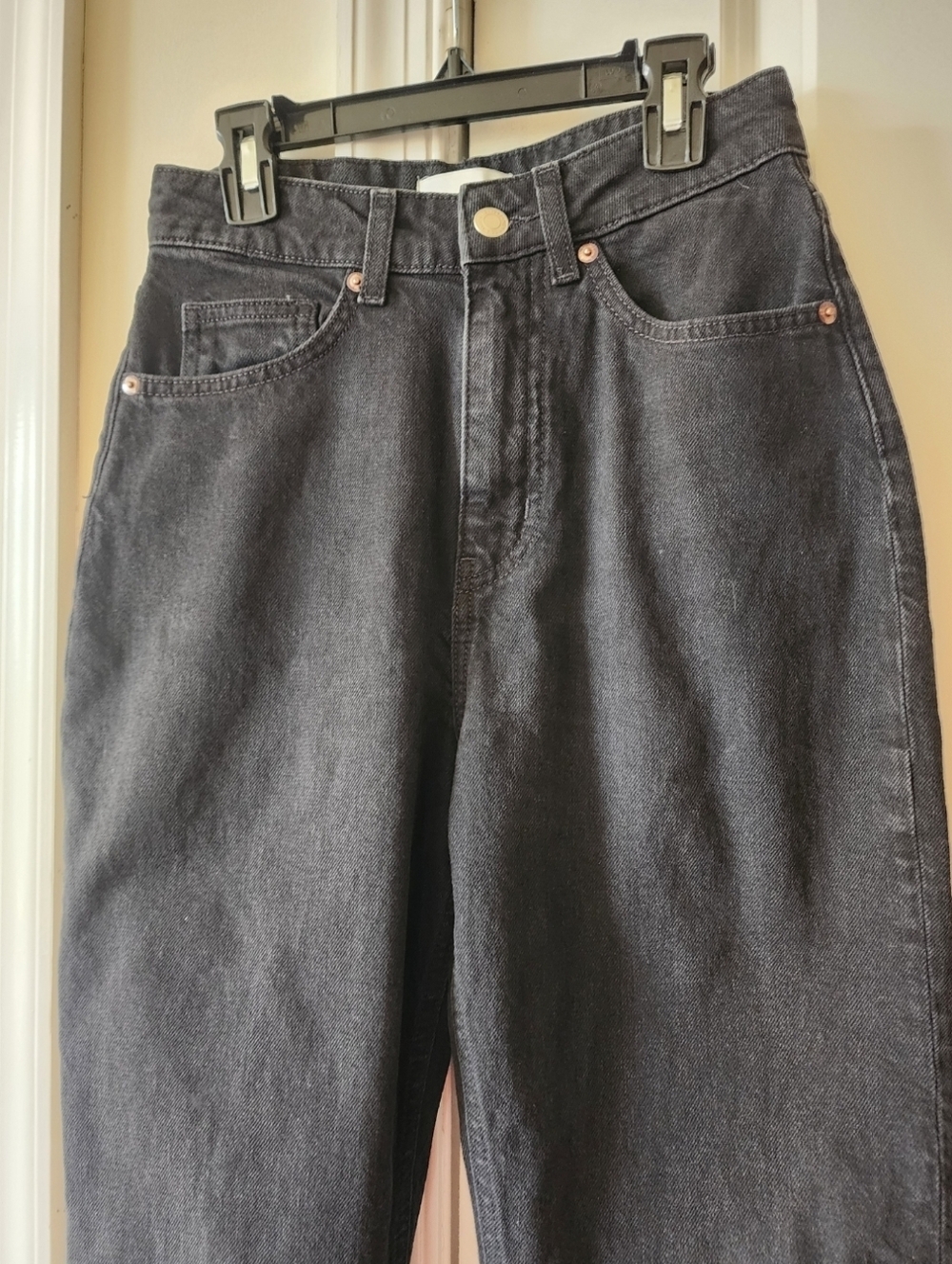 H&M Black Straight Leg Jeans